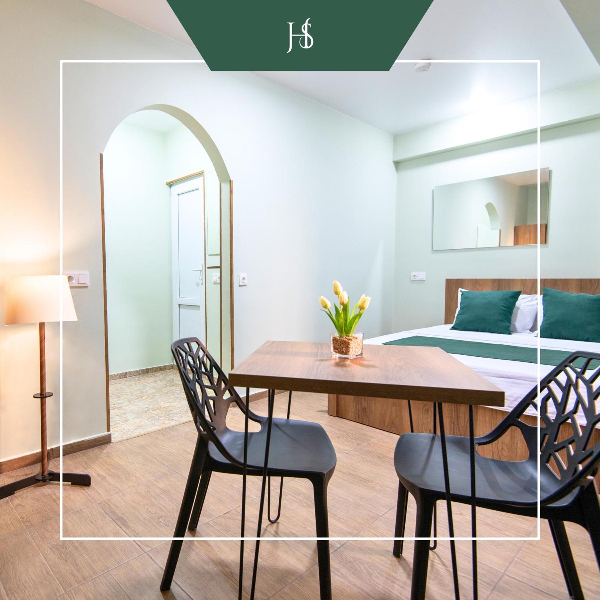 טביליסי Hotel Serenity מראה חיצוני תמונה